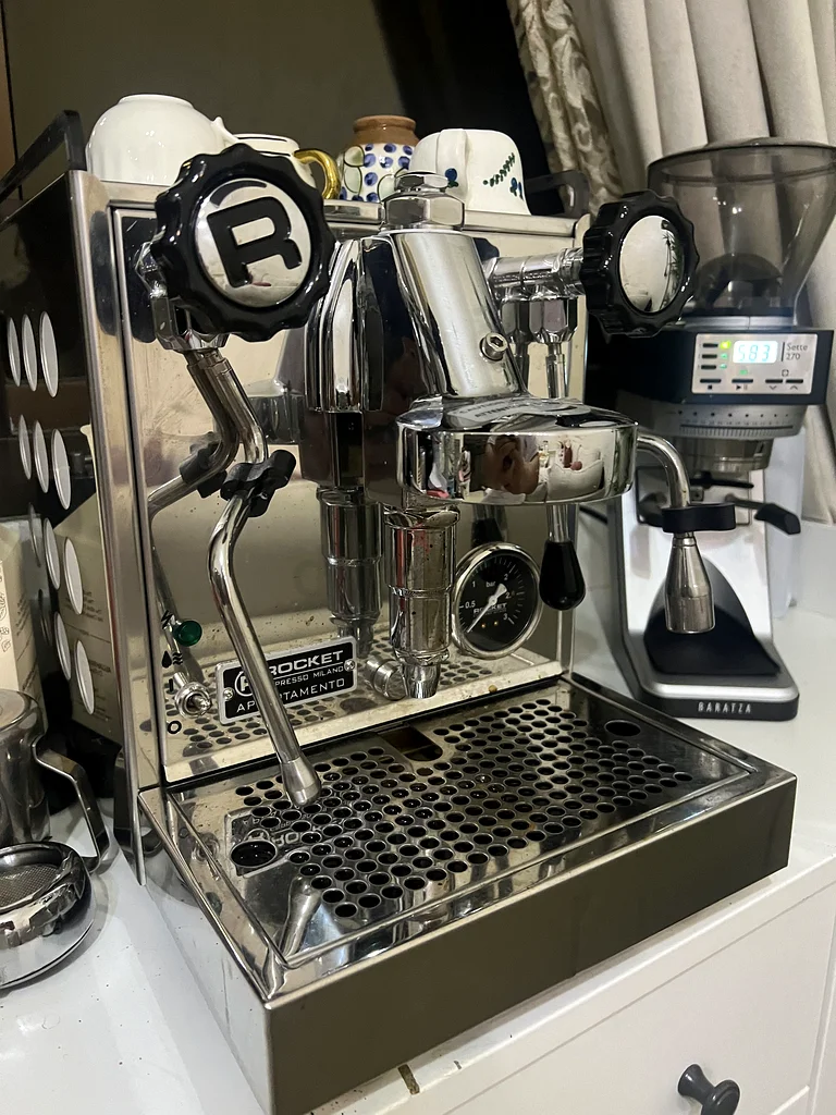 Rocket Espresso Appartamento HX Espresso Machine, Chrome632539765701151112