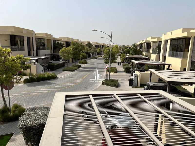 3BR + Maid Villa | Garden-Side, All Rooms En-Suite63738015020931110
