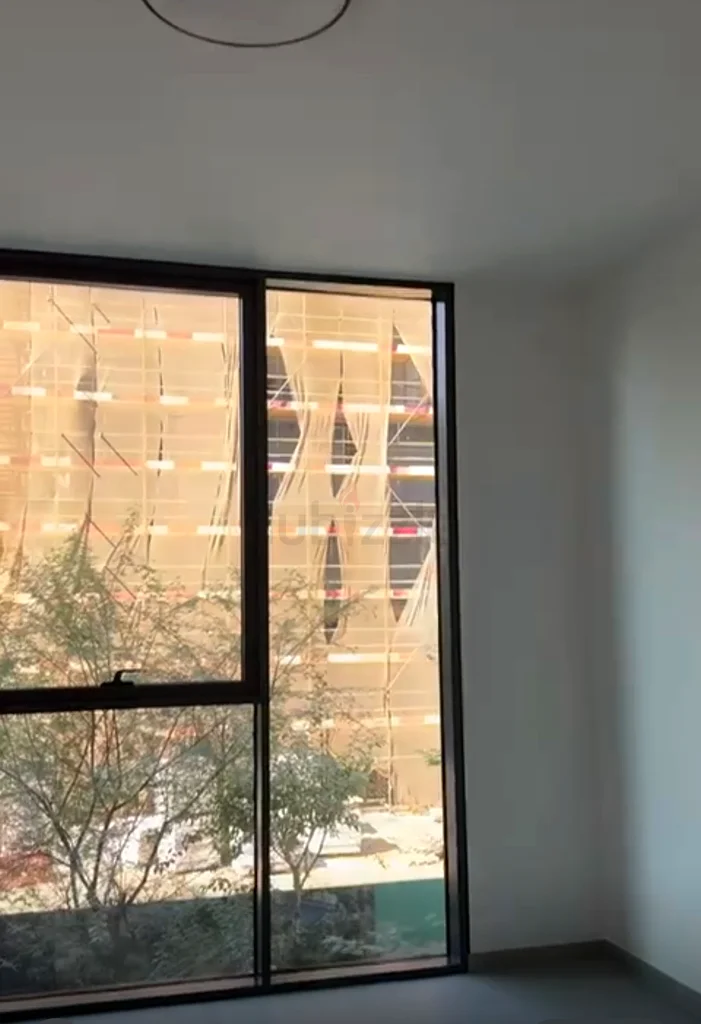 الوحدة الجادة - مبنى طيراز 363157452896386113