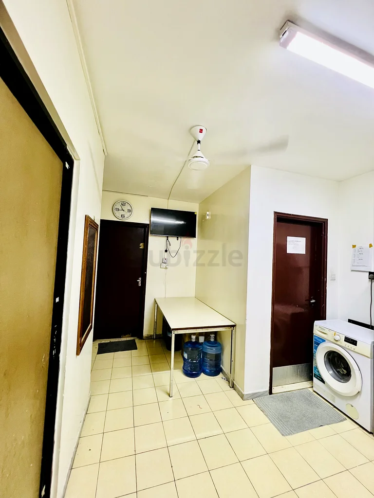 مساحة سرير تنفيذية متاحة للعزاب المسلمين من كيرالا أو كارناتاكا.63796580167937111