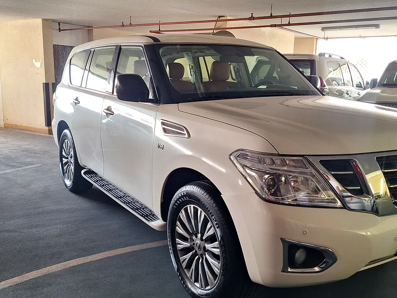 Nissan Patrol 2019 full  ato v8 LE. Very good condition gcc and very calen car accident free new tyr63156990180225112