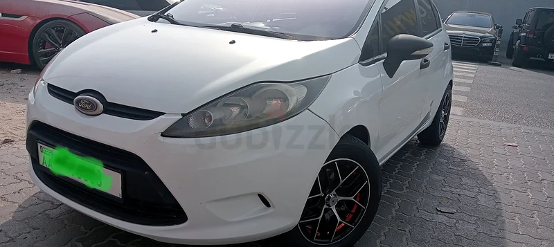 فورد فيستا، سيارة خليجية بحالة جيدة جدًا، كاميرات أوتوماتيكية بالكامل63168972124290111