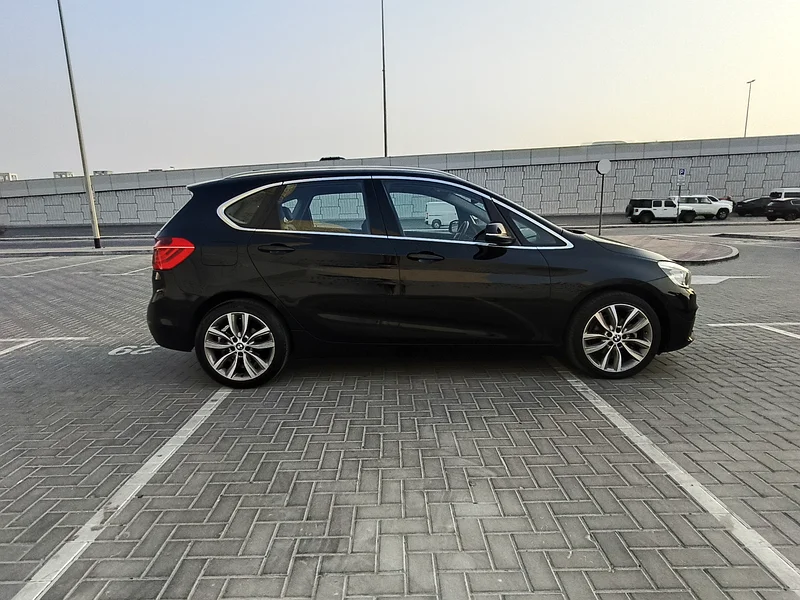 2017 BMW 218i / Accident Free63229646373890114