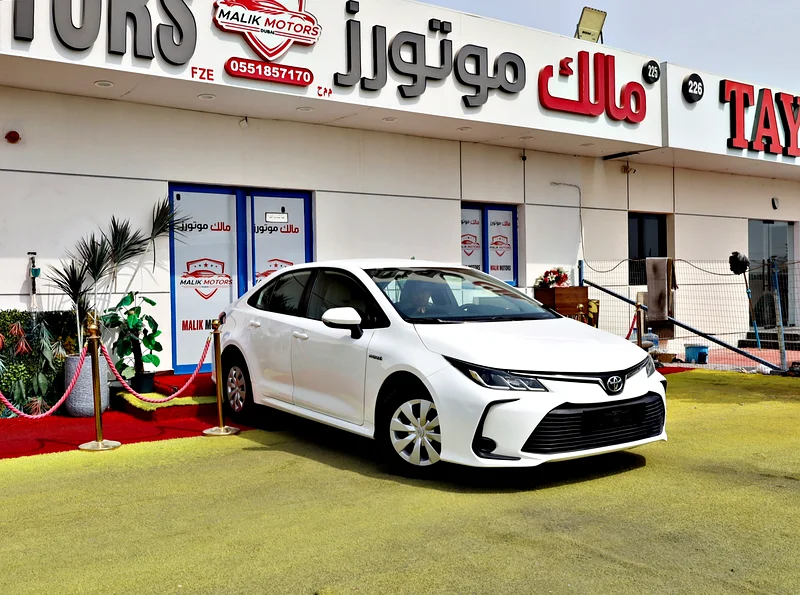 1100 EMI ON 0 DP 2020 TOYOTA COROLLA HYBRID AVAILABLE ON CASH OR FINANCE63157886459138112