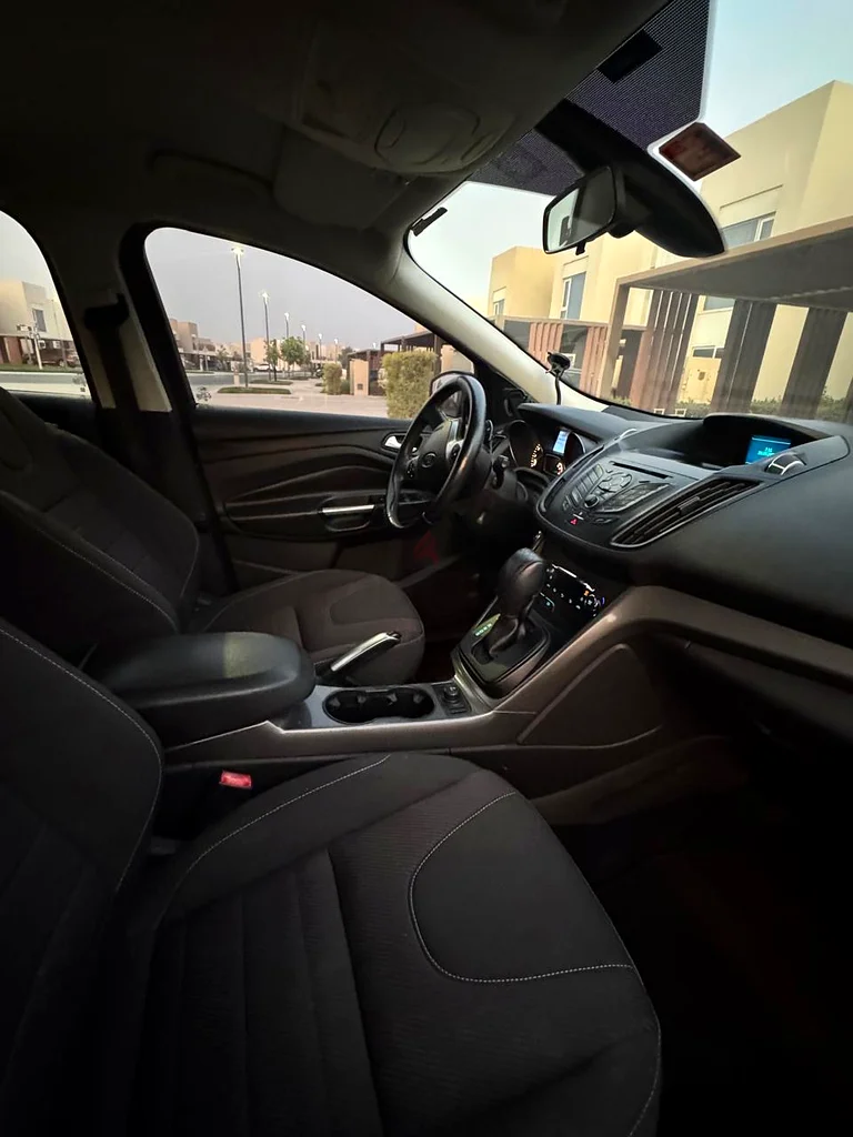 Ford Escape model 2016 GCC specs63156041422337114