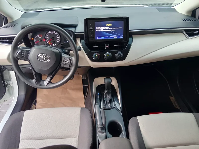Toyota Corolla 1.6 2021 mid gcc FSH accident free single owner63157886341122112