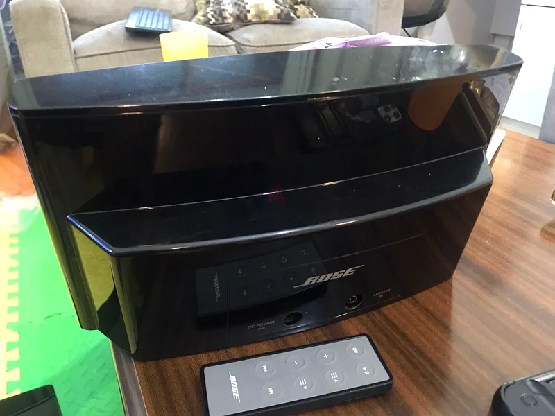 Bose SoundDock Series 2 digital music system with Bluetooth and remote control63168043799171114