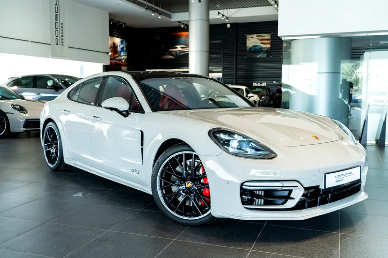 Porsche Panamera GTS REF# USD2152 2 Yrs Warranty63156541477251114