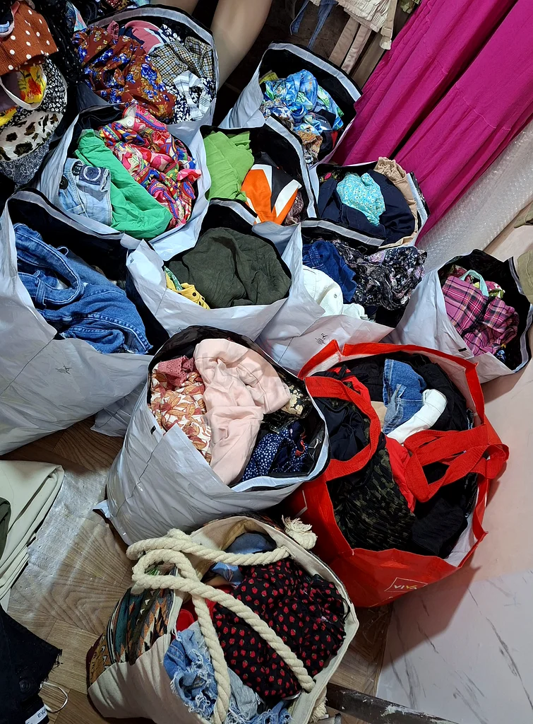Massive Clothing Bundle for Sale - Great Condition!63259192324353110