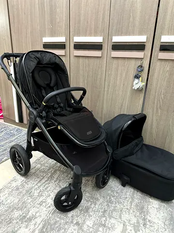 Manama and papas stroller with bassinet new version