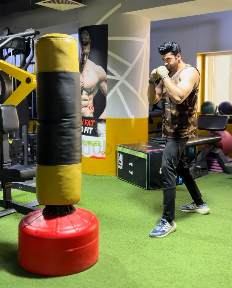 Kick Boxing and Fitness Coach63441551312387112