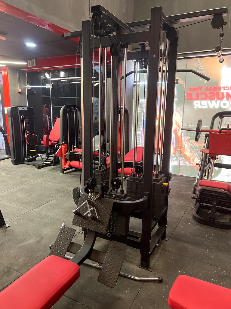 Multi-Functional Gym Equipment for Sale!63242166356609110