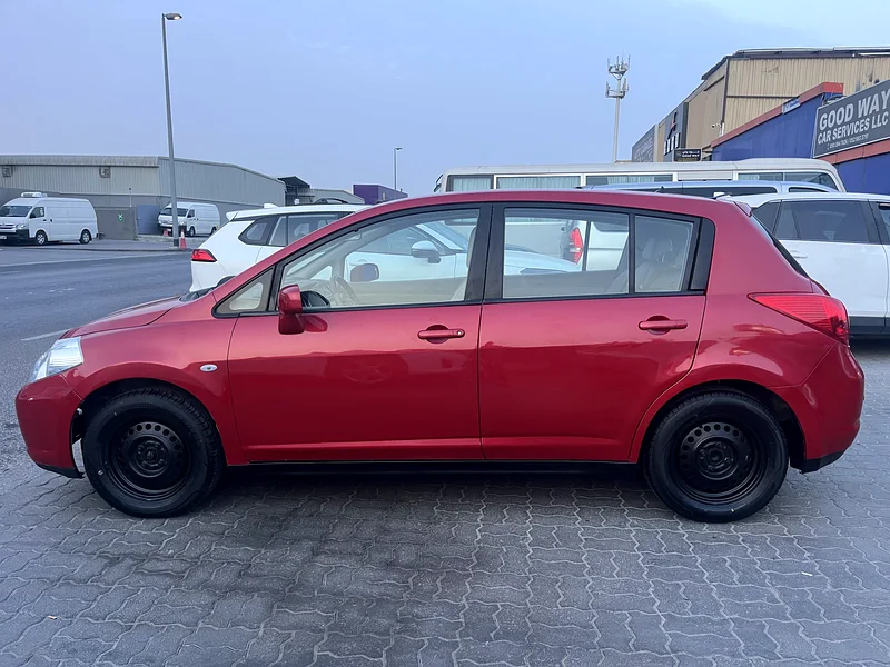 للبيع نيسان تييدا موديل 2008 HB خيار كامل جي سي سي63148165165825114