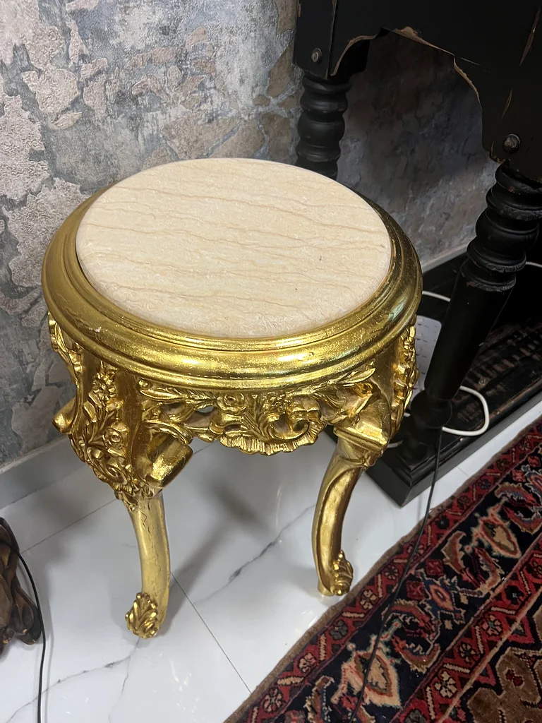 Classic golden table63217825290241112