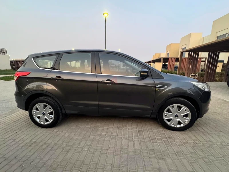 Ford Escape model 2016 GCC specs63156041422337112