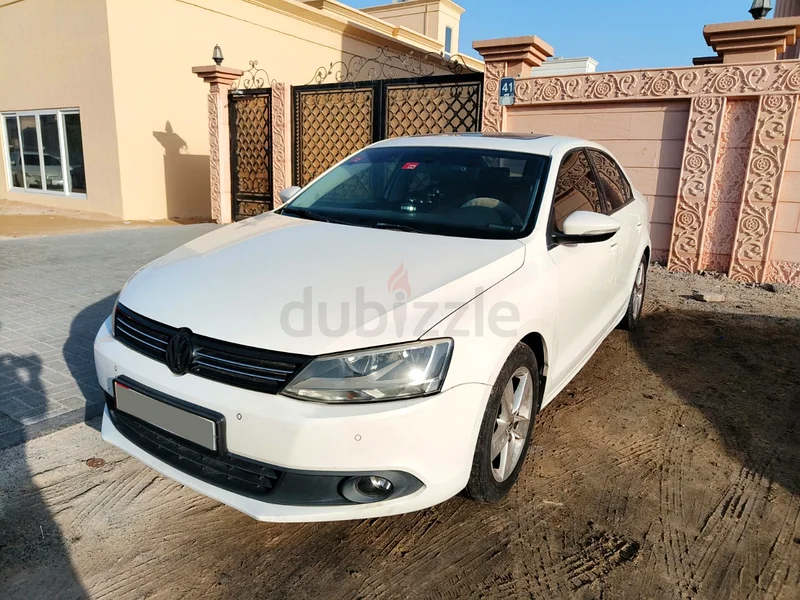 Car Rental 1300dhs631842338124811110