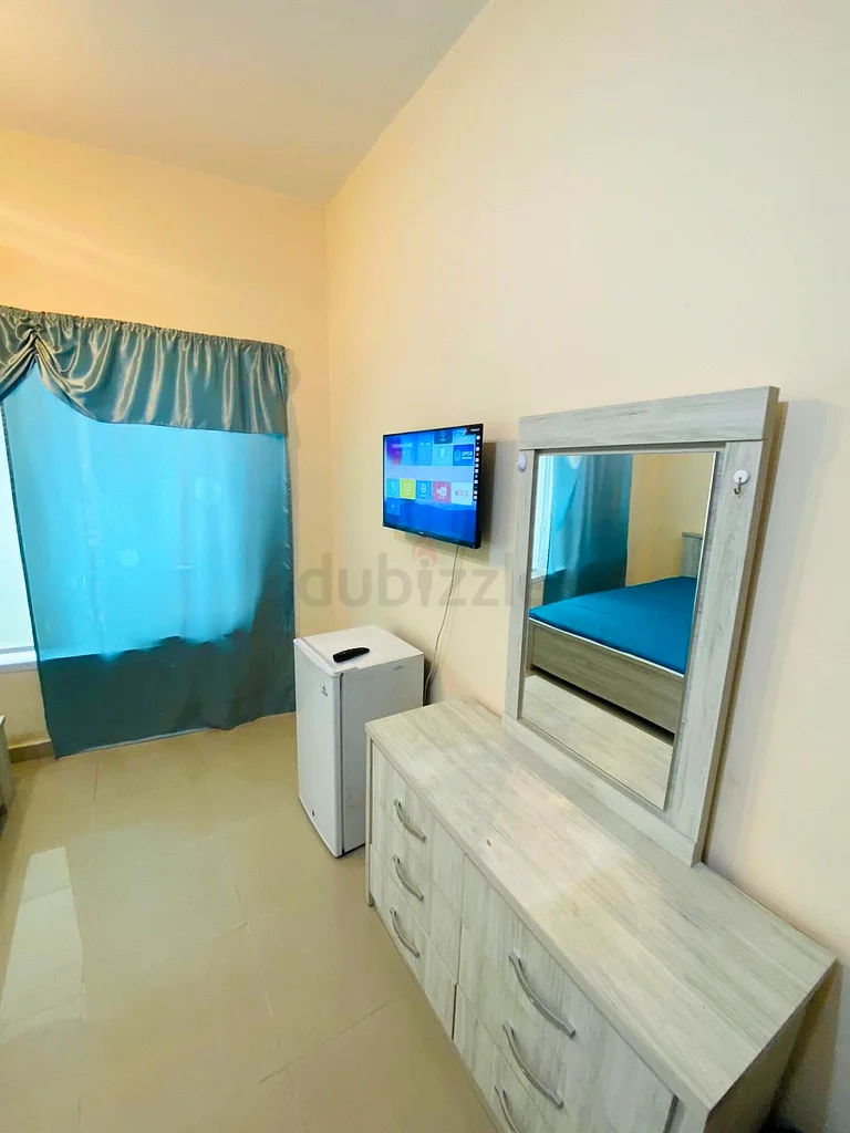 Master Bedroom For Rent in JLT Opposite To DMCC Metro Station63220800836610114