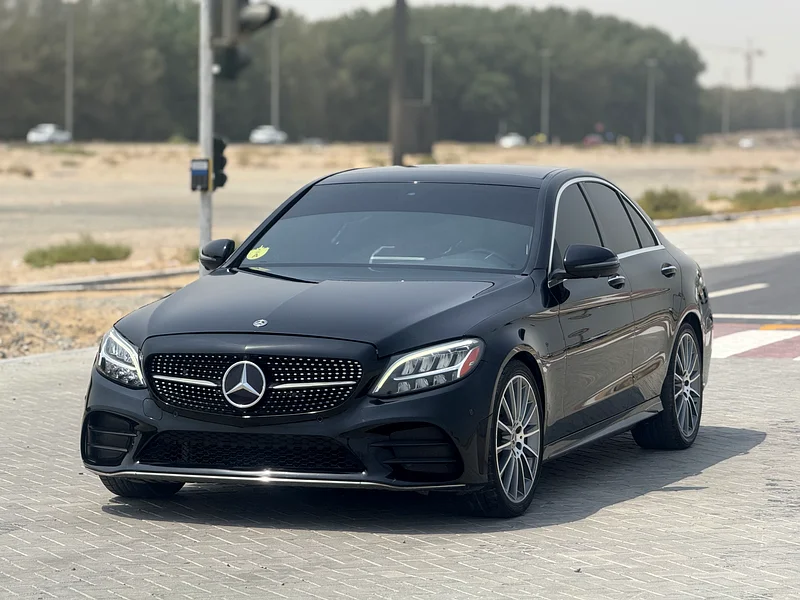 Full option / panoramic roof / 5 cameras 201963145339759235113