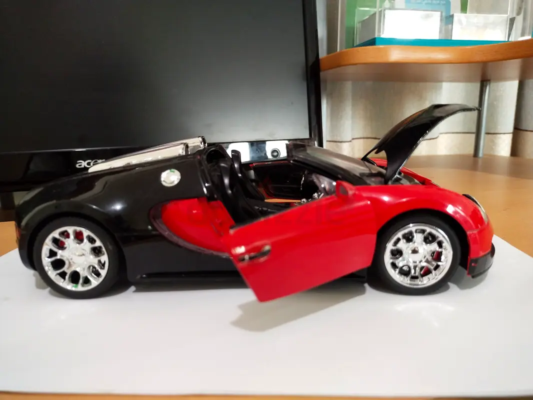 Bugatti model new63207401755393116