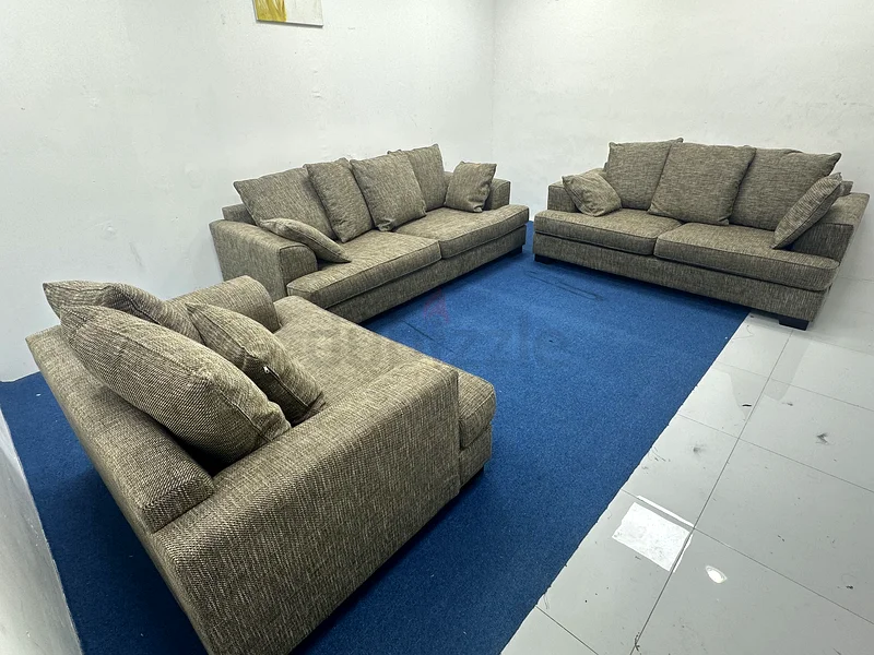 حالة جديدة تمامًا، أريكة واحدة من علامة تجارية لستة أشخاص63179393586691111