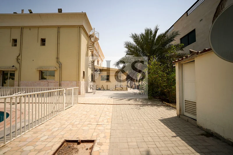 Easy Connectivity | Great Location | Best Condition63612102246274112