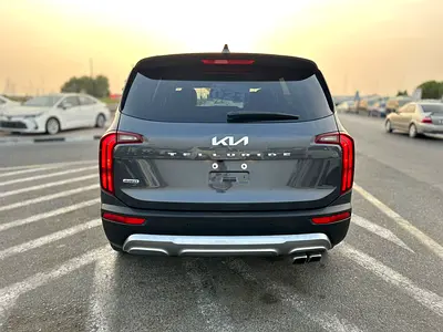 صورة 8 لـ 2022 KIA TELLURIDE
