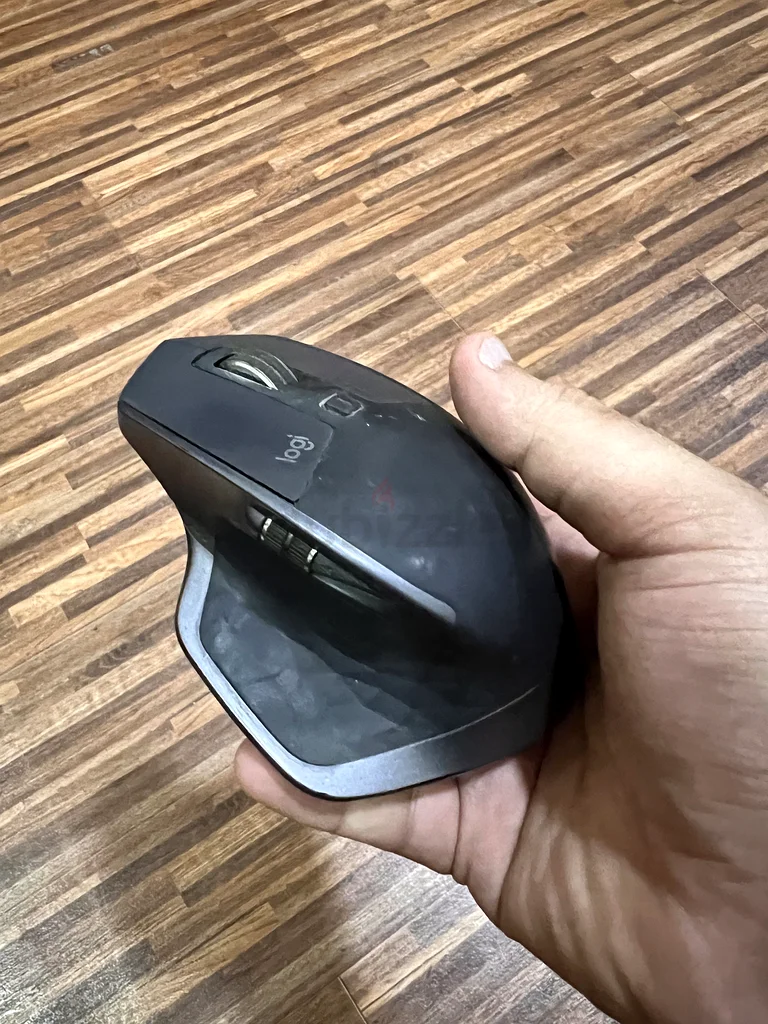 فأرة لوجيتك ماكس ماستر 2S مريحة ولاسلكية للبيع!63166655454723111