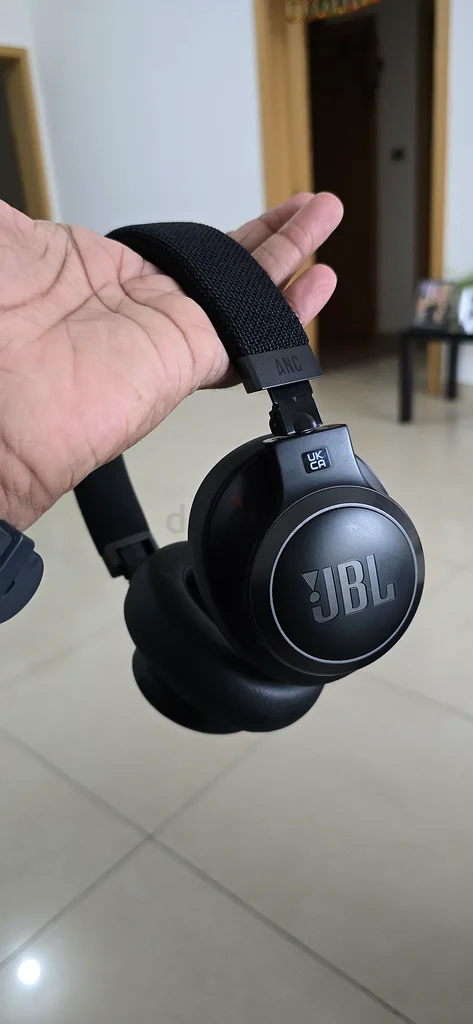JBL LIVE 660 NOICE CANCELLING63261281811585112