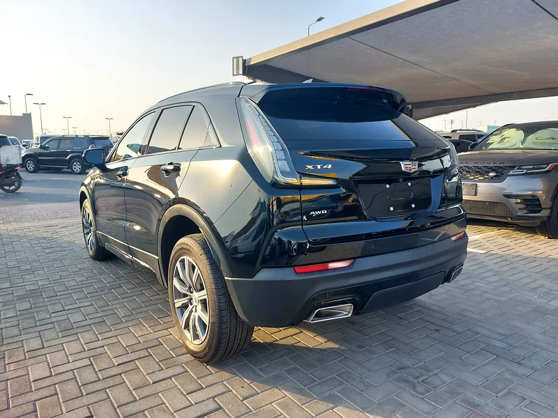 كاديلاك XT4 350T 2021 – دفع كلي | توربو سعة 2.0 لتر | فقط 33,688 كم  
SUV أمريكية خالصة | أسلوب،63154620869634113