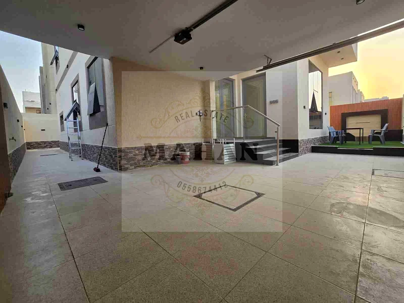 🏡 فيلا فاخرة للبيع بمساحة G+2 – الفياحة، عجمان

💰 السعر: 1,900,000 درهم إماراتي
📍 الموقع: الفياحة – حي سكني رئيسي63170848262274111