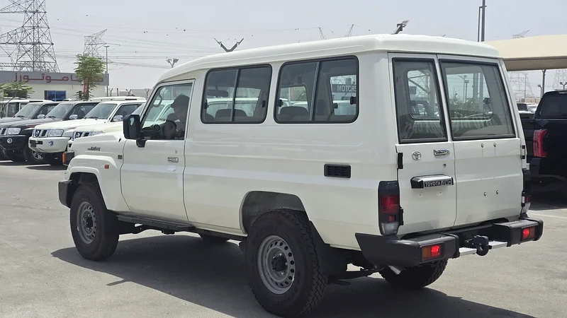 Toyota Land Cruiser 70 TOYOTA LC78 HARDTOP AT 2.8L DSL V4 MODEL YEAR 2025 COLOR WHITE (LOCAL ONLY)63158342150530114