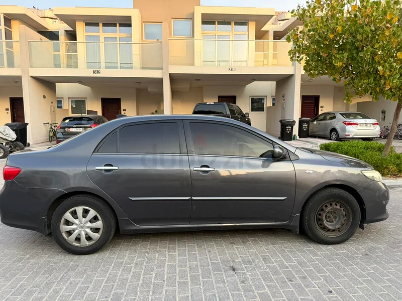 WELL MAINTAIN CLEAN CAR JUST BUY AND DRIVE63157886262402111
