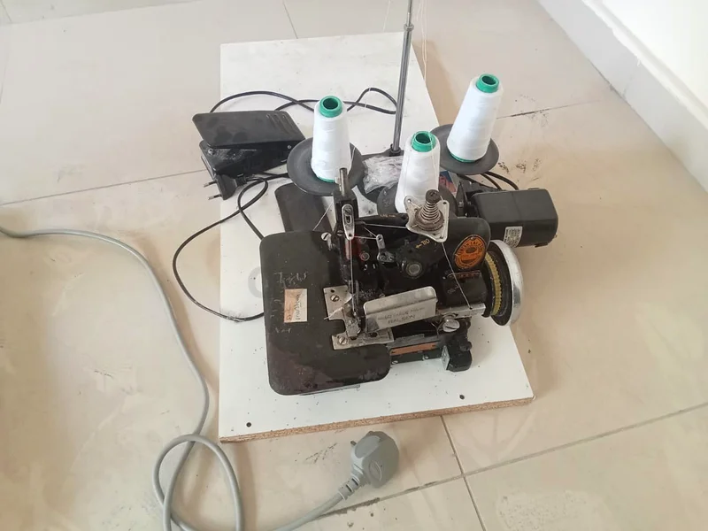 OVERLOCK MACHINE632586561182741119