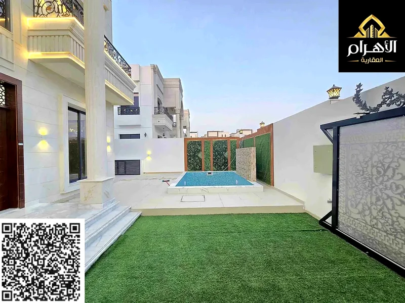فيلا كلاسيكية، تشمل رسوم التسجيل وحقوق الملكية، مع فناء داخلي كبير، وحمام سباحة، وحديقة أمام الفيلا. ملكية حرة لجميع الجنسيات63899978825219111