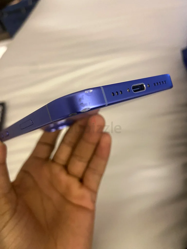 iPhone 1663180846336770113