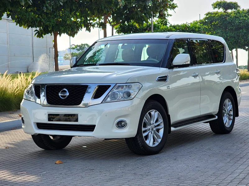Nissan Patrol LE with large engine, fully equipped, in perfect condition63227777961089112