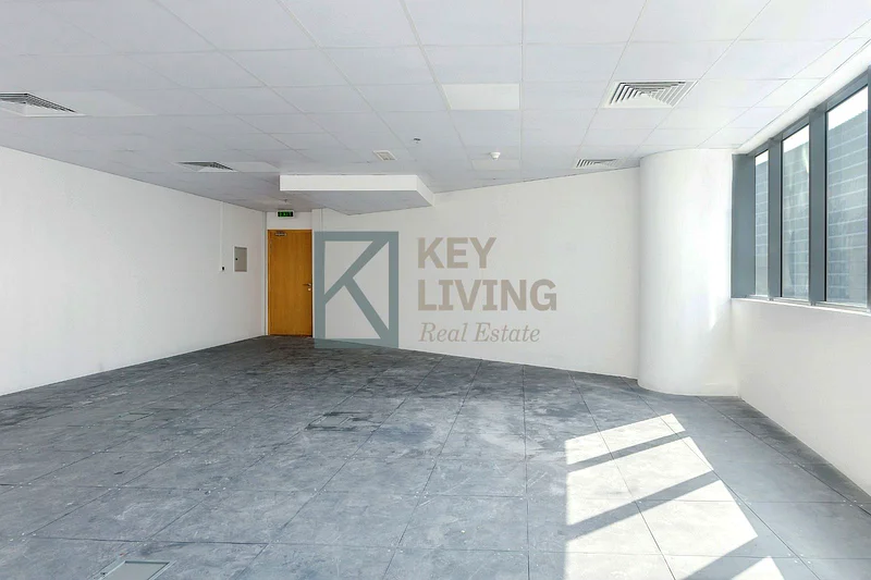 Fitted Office Space With Canal View | Tenanted63196618825731114