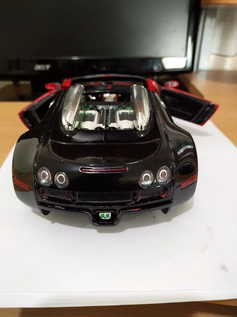Bugatti model new63207401755393112