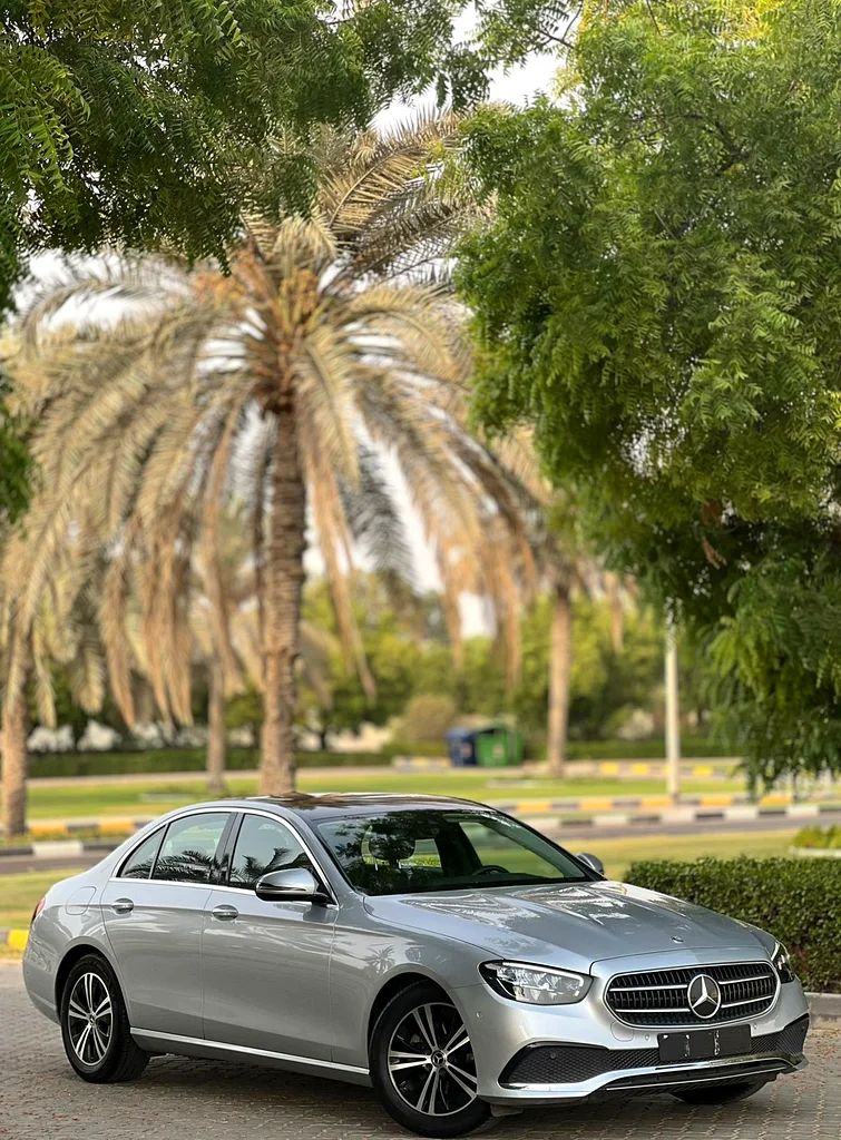 Mercedes E200d63157444728322112
