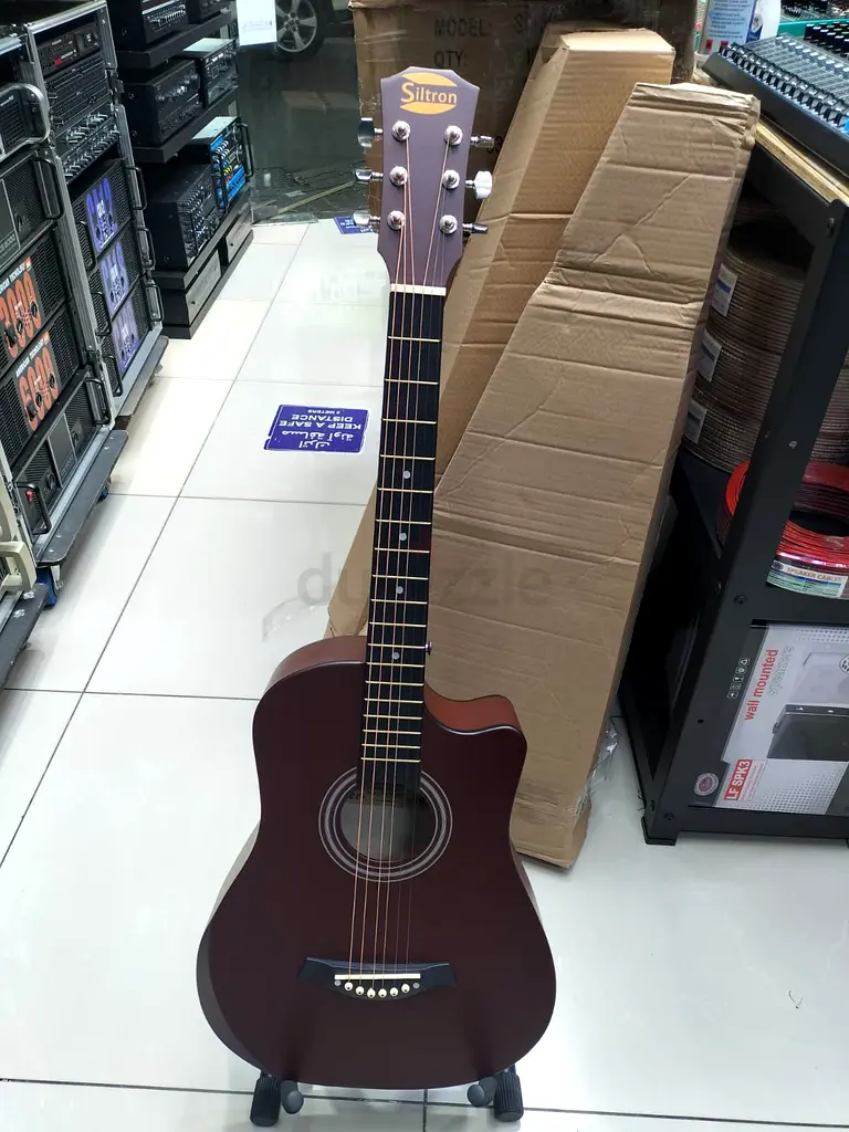 Siltron Acoustic Guitar - Perfect for Beginners and Pros!