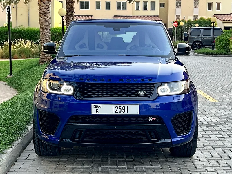 رينج روفر سبورت SVR V8 سعة 5.0 لتر، 575 حصان، للخليج، خيارات كاملة، طلاء أصلي، حالة ممتازة، مفتاحان63226219512579111
