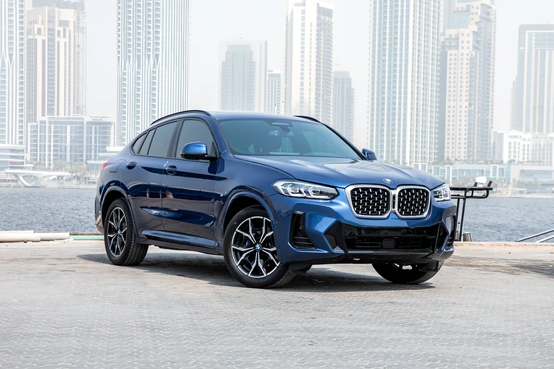 3300 دولار شهريًا بدون دفعة مقدمة، سيارة BMW X4 xDrive 2023631619998193941124