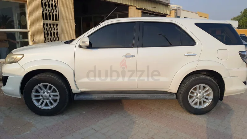 Single person used. Full service history available. company car. Watsapp only63158342483970112