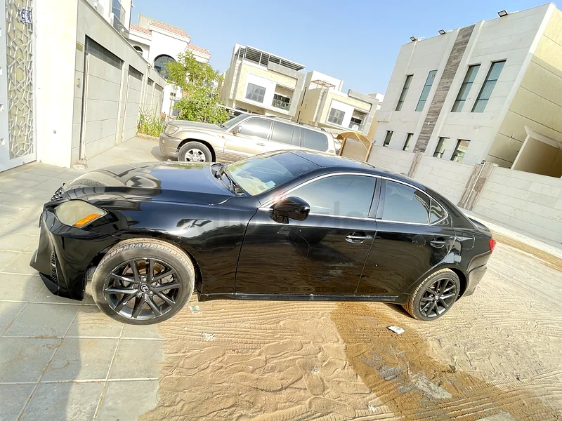 Urgent sale: Lexus IS25063406918060675111