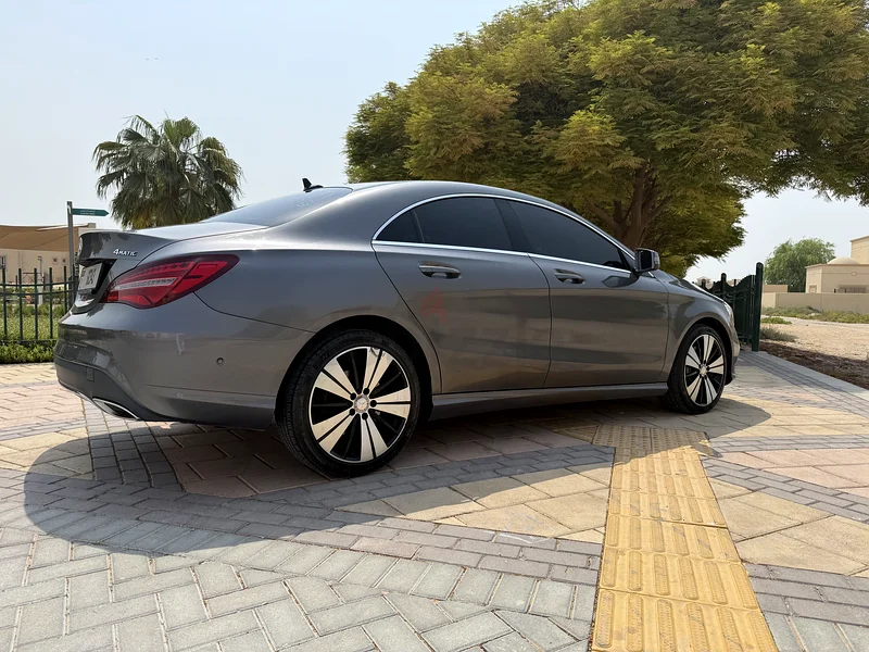 Mercedes CLA 25063157886766465111