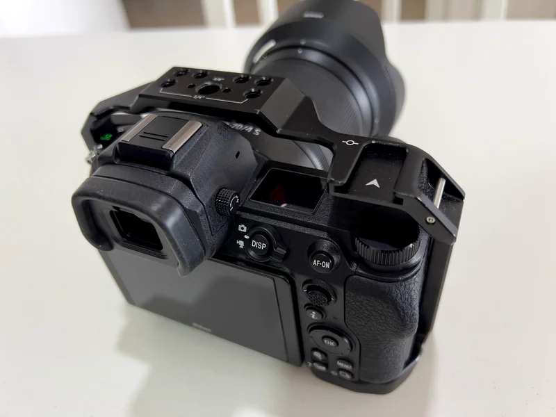 Nikon Z6ii + 24-70mm and 70-200mm lens63172221388161113