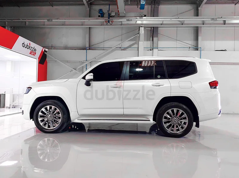 AED 3267/month | 2022 Toyota Land Cruiser GXR | GCC Specs | Ref#34665263157883184001114