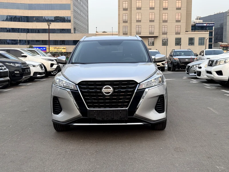 KICKS GCC SPEC, WITH 1 YEAR WARRANTY , ACCIDENT FREE , 100% BANK FINANCE AVAILABLE WITH 0% D/P63231639377026112