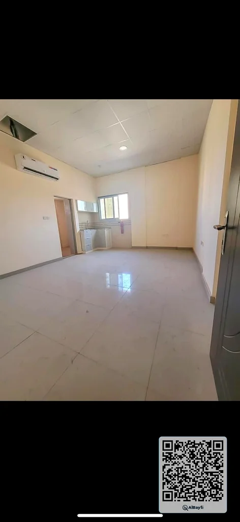 🏢 عقار للبيع في عجمان – الجرف الصناعية 2 سكني + تجاري | مستأجر بالكامل | فرصة عائد استثماري مرتفع63194581726979114