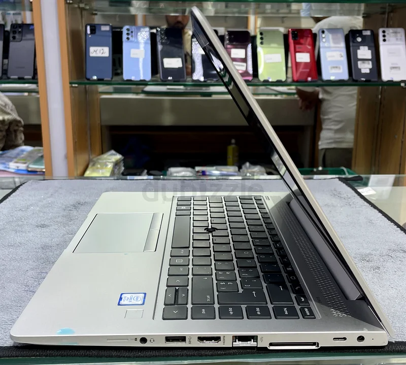 Laptop63167117872641112